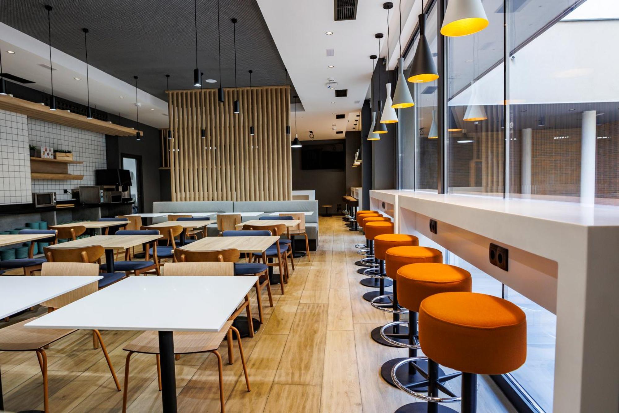 Ibis Budget Logrono Centro エクステリア 写真