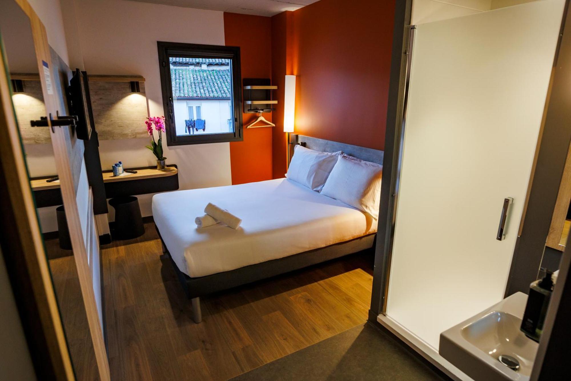 Ibis Budget Logrono Centro エクステリア 写真
