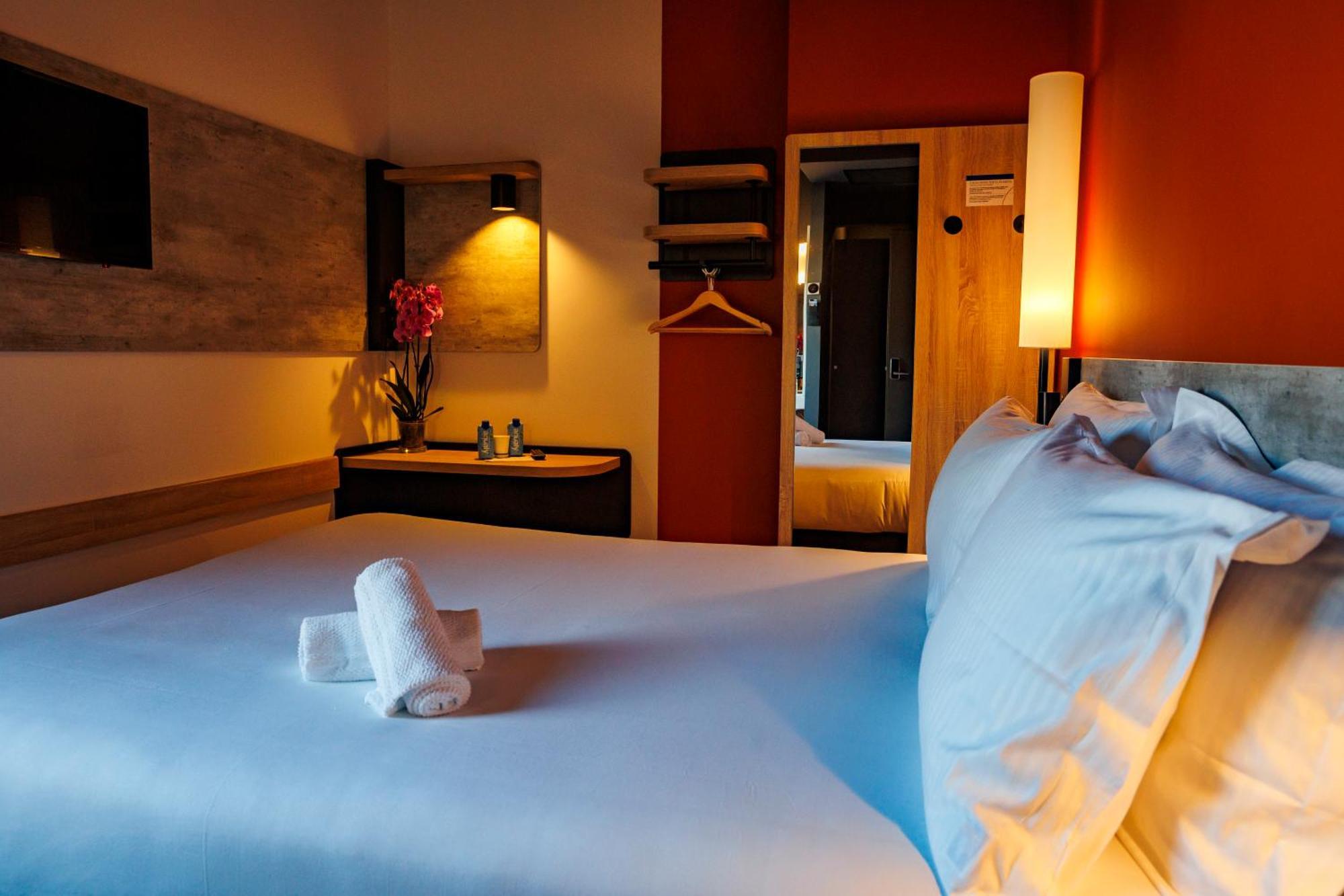 Ibis Budget Logrono Centro エクステリア 写真