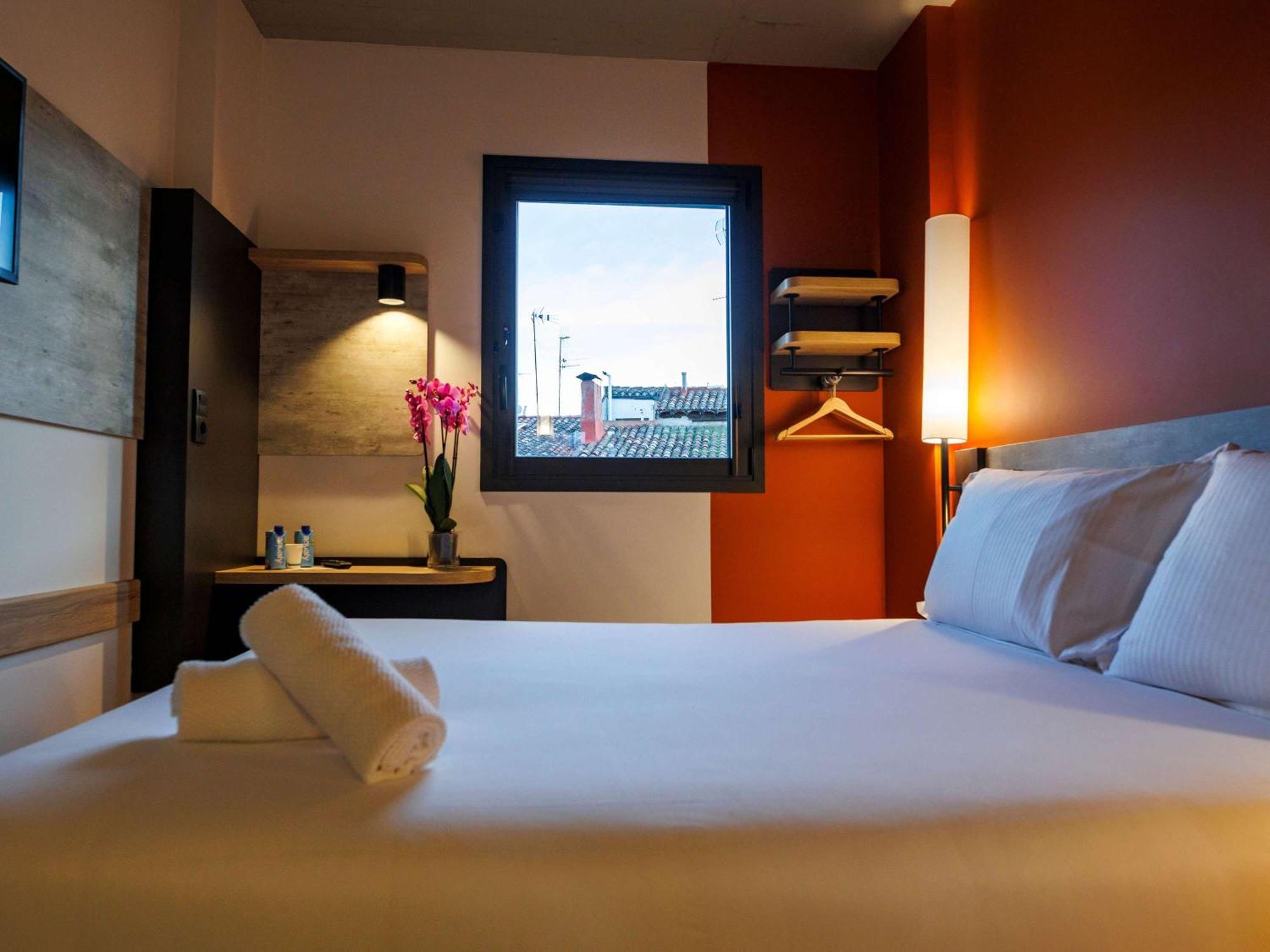 Ibis Budget Logrono Centro エクステリア 写真