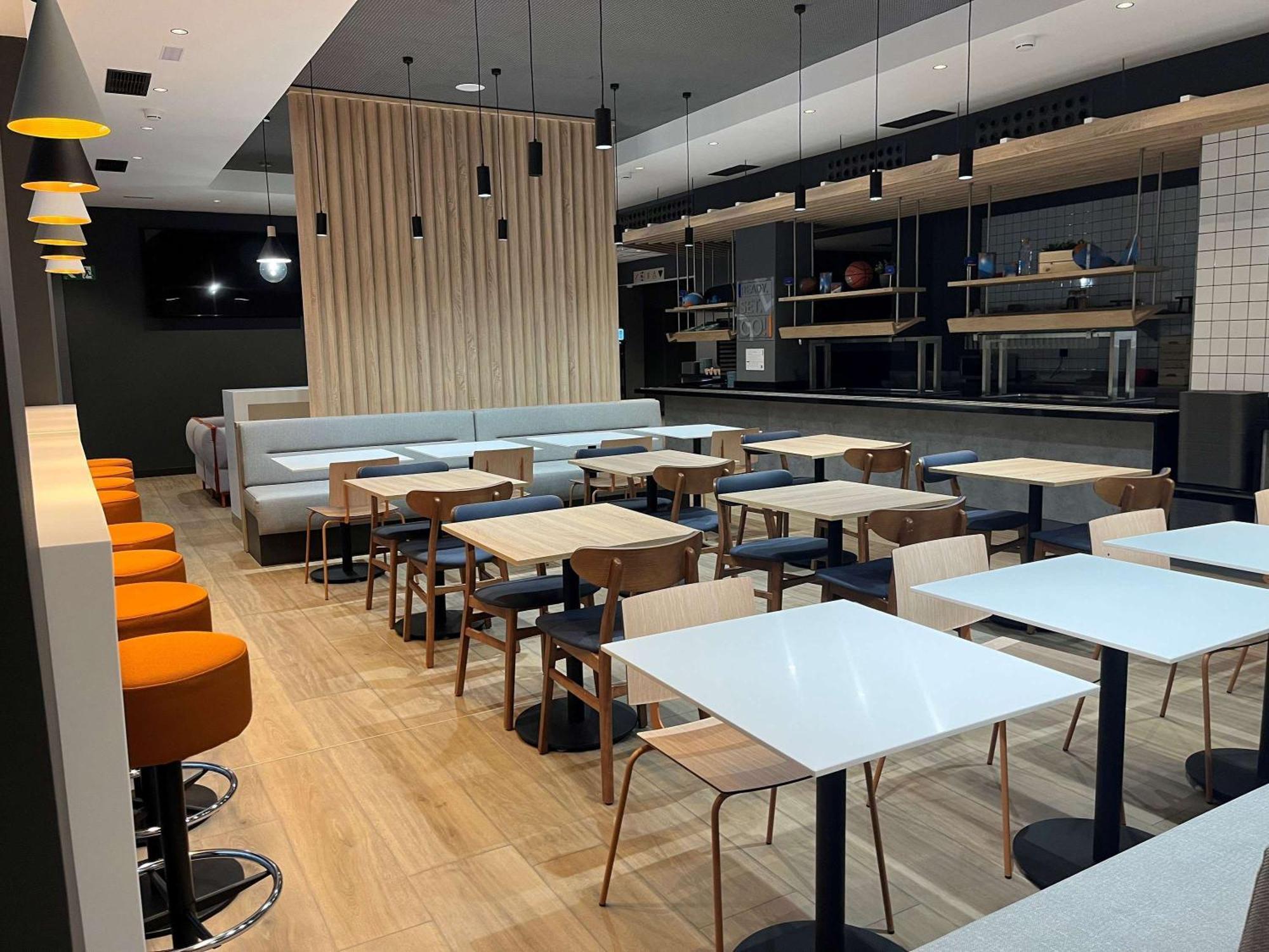 Ibis Budget Logrono Centro エクステリア 写真